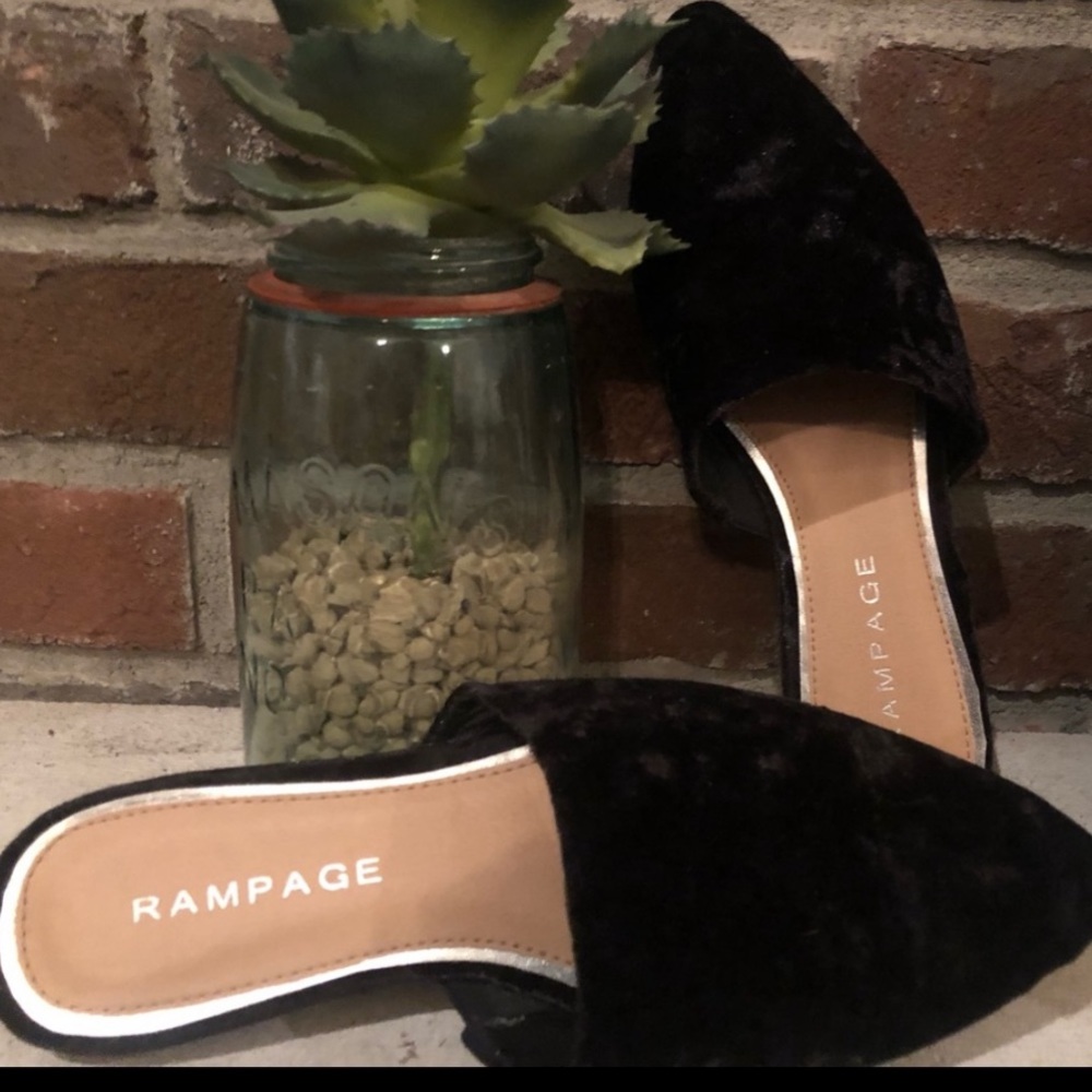 Rampage Mules size 7